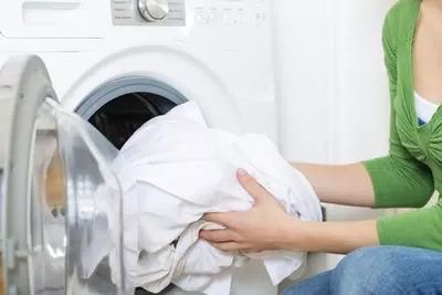 Tips på att tvätta – 8 avslöjande tvätthemligheter från femstjärniga hotell